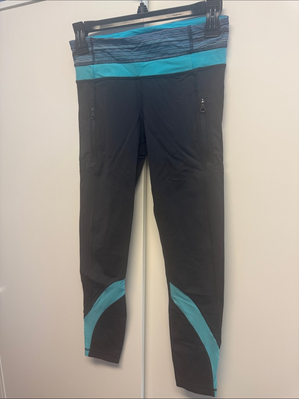 lululemon athletica Kids Leggings in Teal and Black